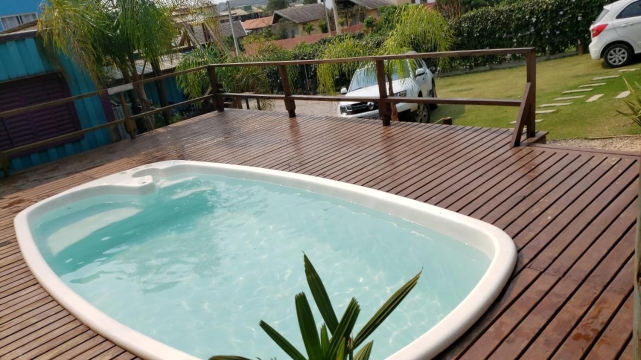 Hindu Box Containers E Cabanas Praia do Rosa Exteriér fotografie